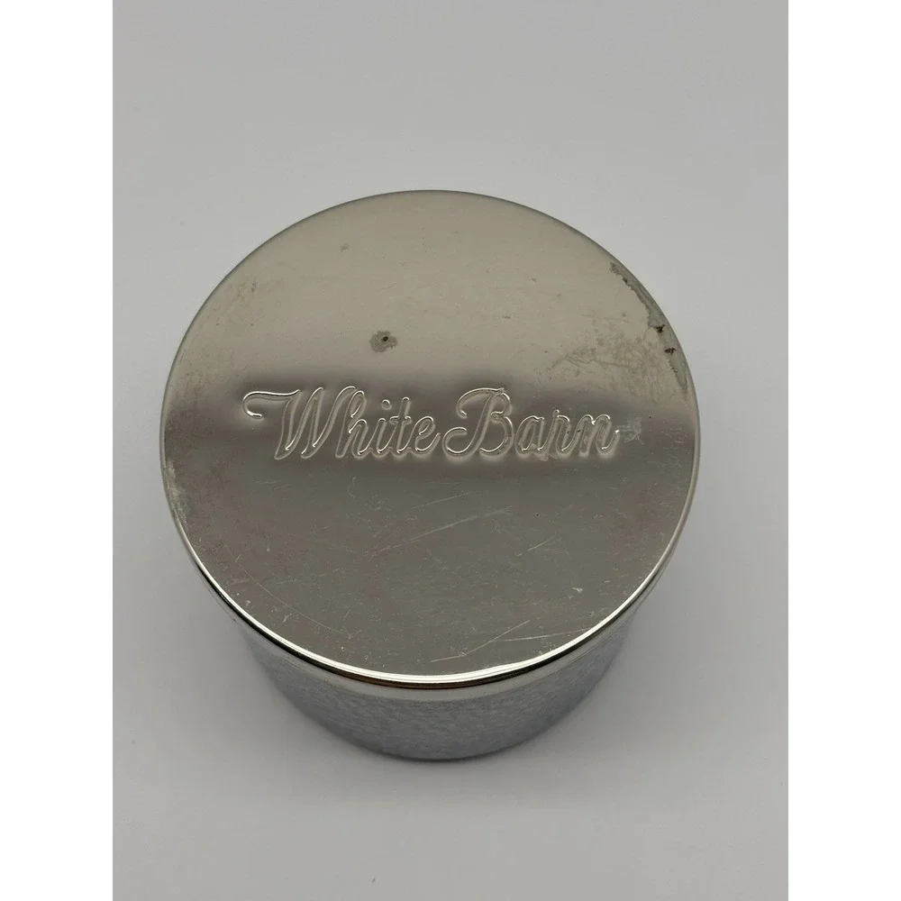 White Barn Mohageny Balsam Scented Candle Made With Essential Oils Used